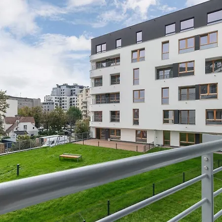 Awanport By Renters Prestige Apartmán